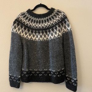 alafoss Icelandic wool sweater- NWOT